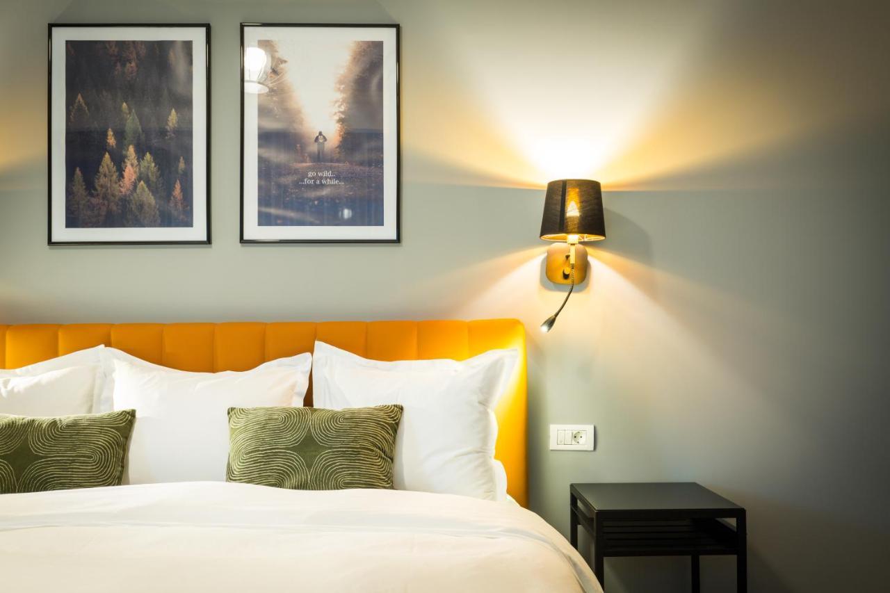 Upperhouse Suites & More Brasov Exterior photo